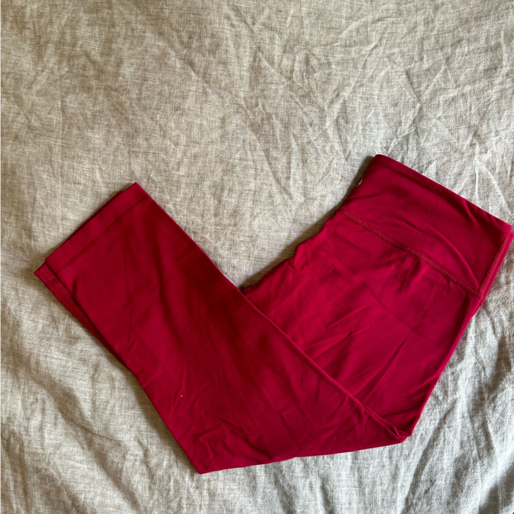 Lululemon Align magenta cropped leggings
